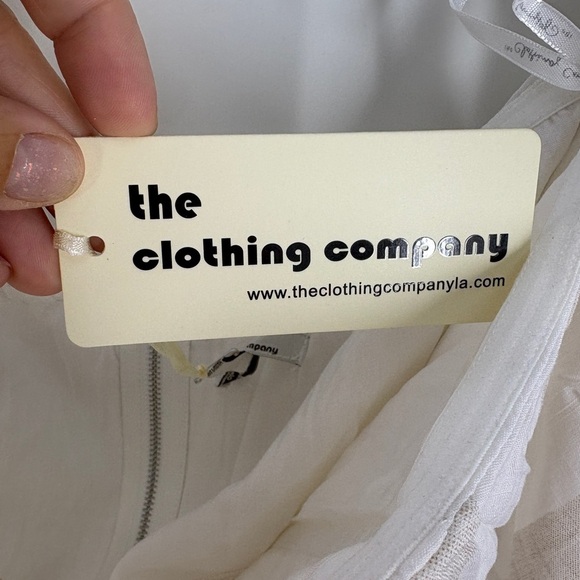 The Clothing Company White/Beige Stripes Off The Shoulder Flowy Crop Top Size M - Picture 3 of 6